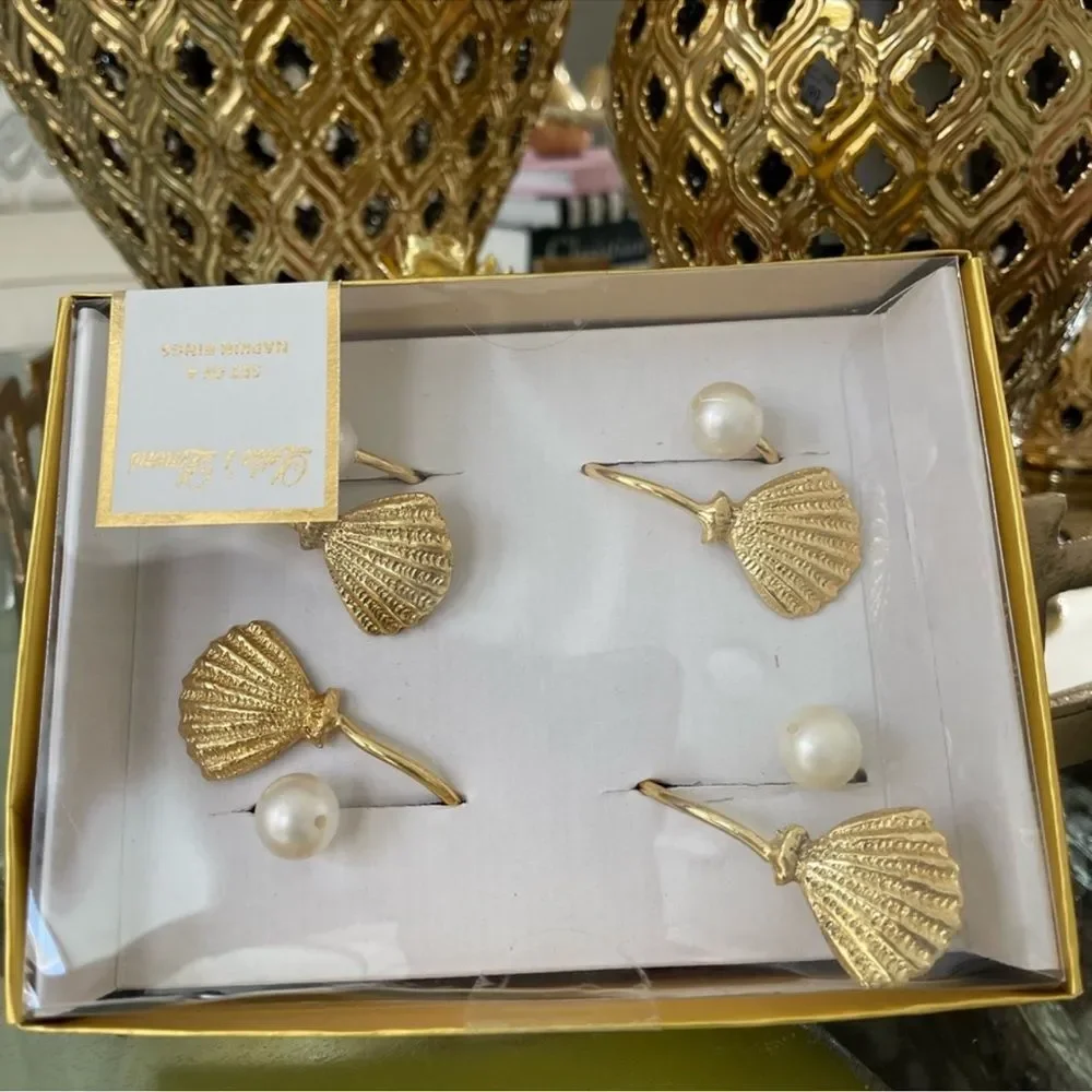 New BRASS SHELL/PEARL NAPKIN RING